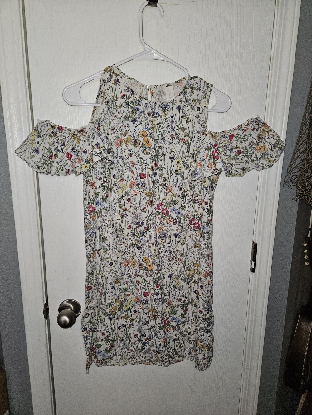 H&M White Floral Cold-Shoulder Midi Dress with Multicolor Blooms